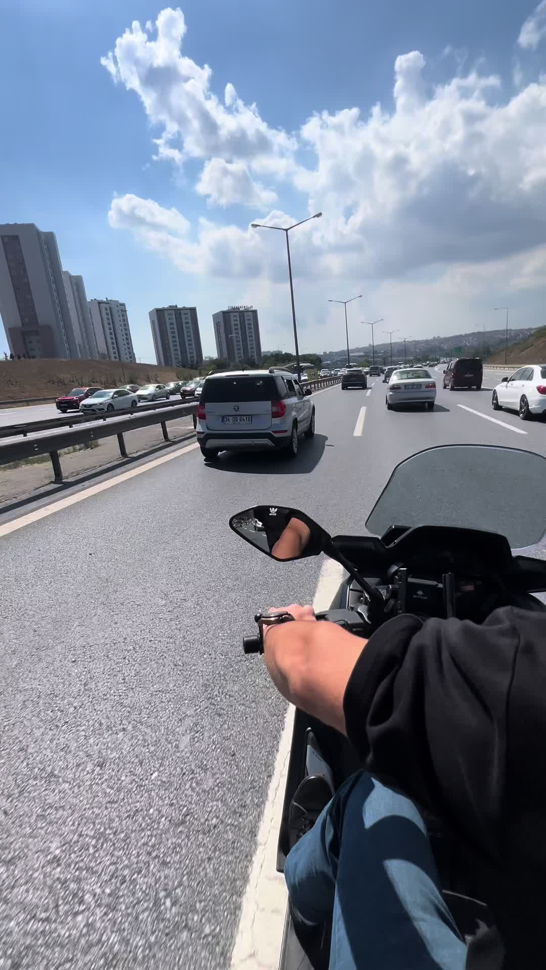 @Ozeee🇫🇷