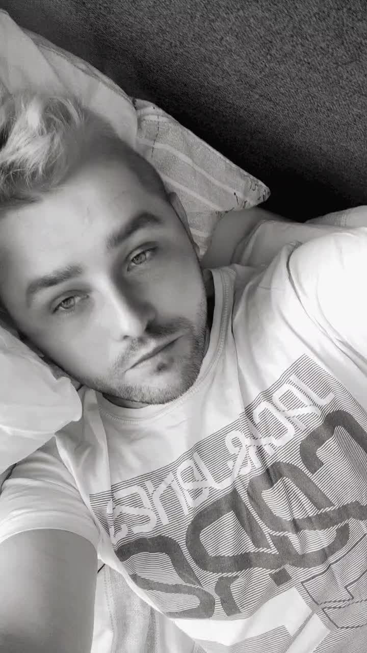 @Crazy🇵🇱🇩🇪 King 👑 Grześ 😎