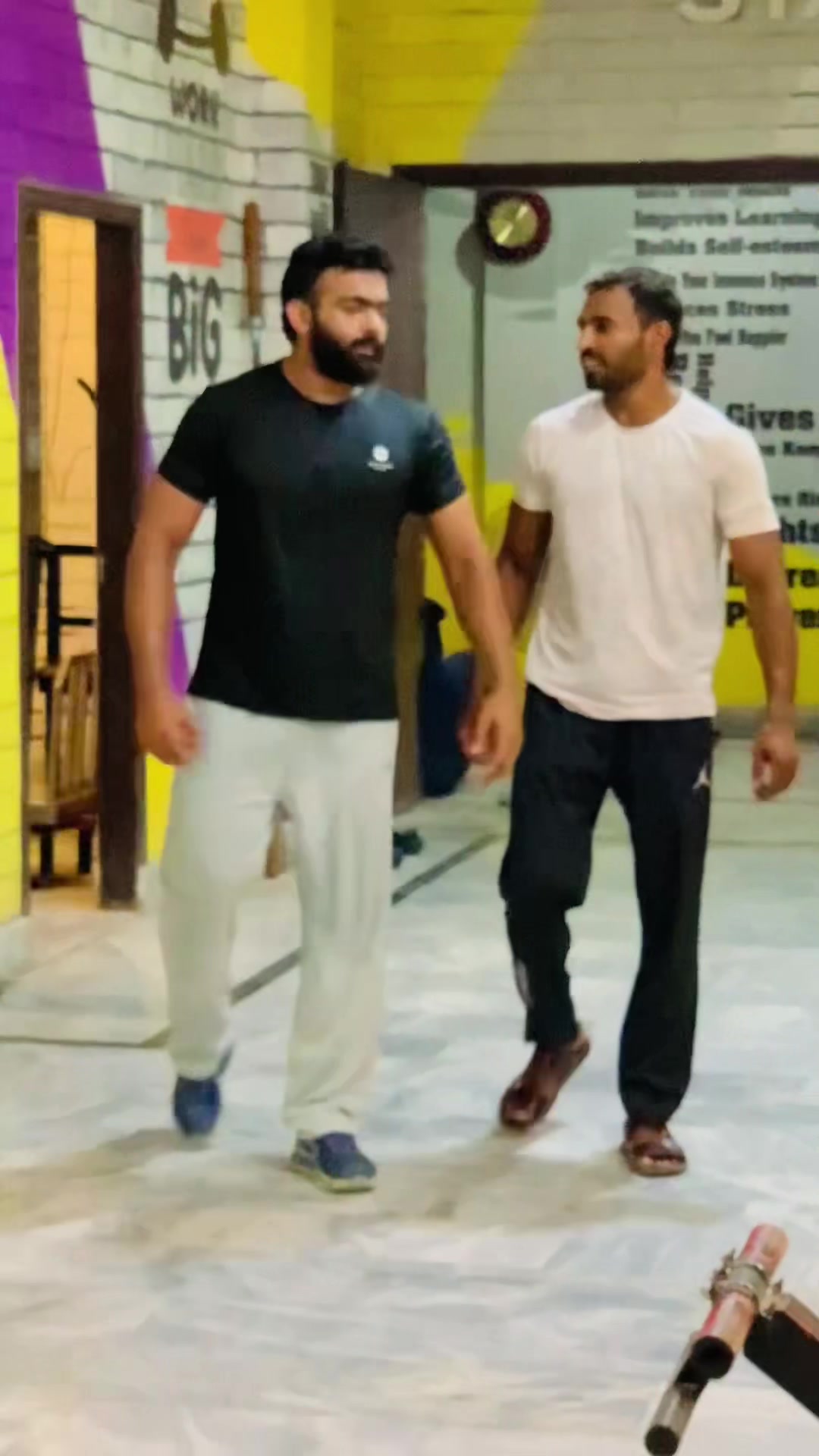 @malik_anas_malik102