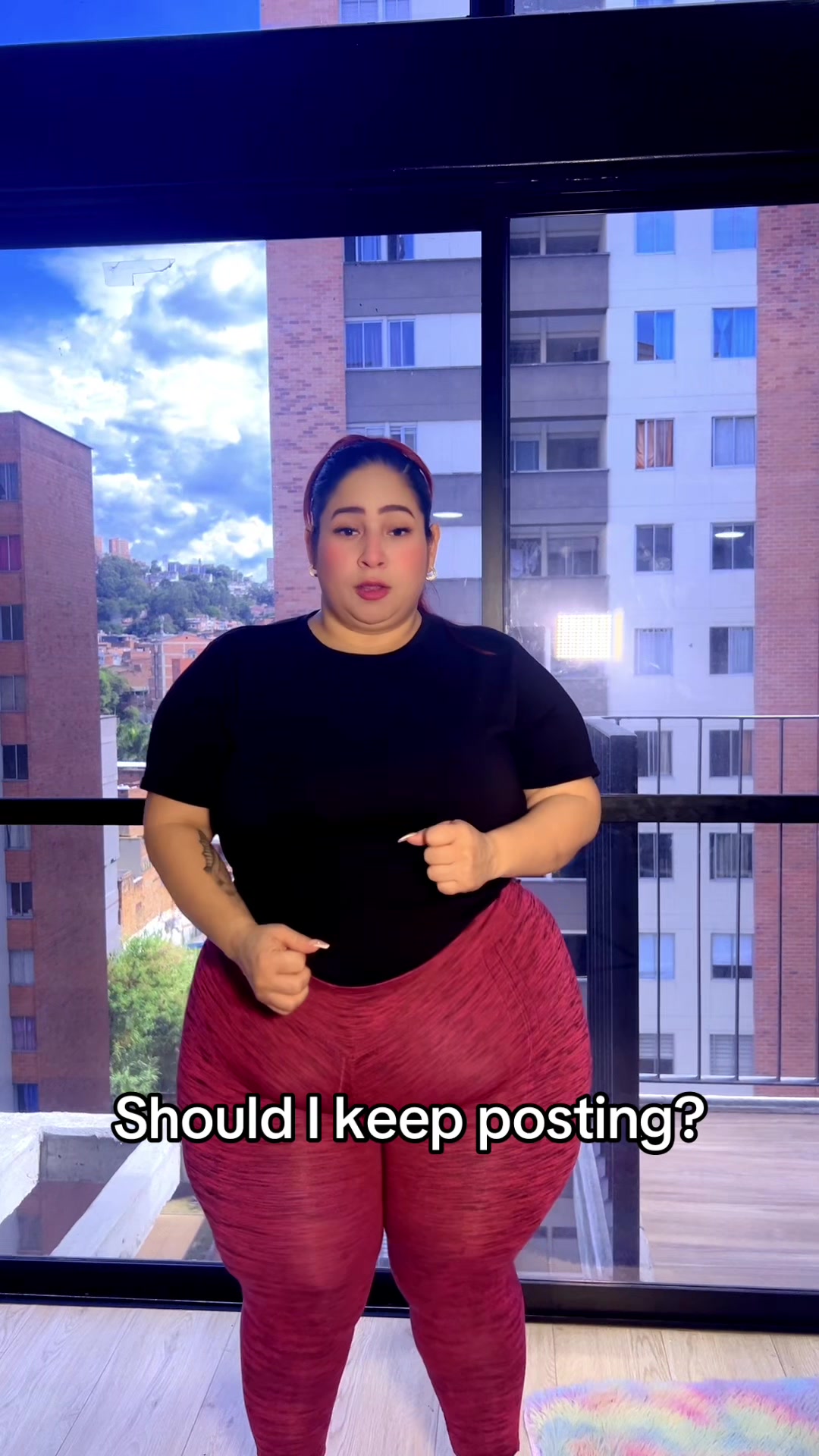 @lolapopvibes