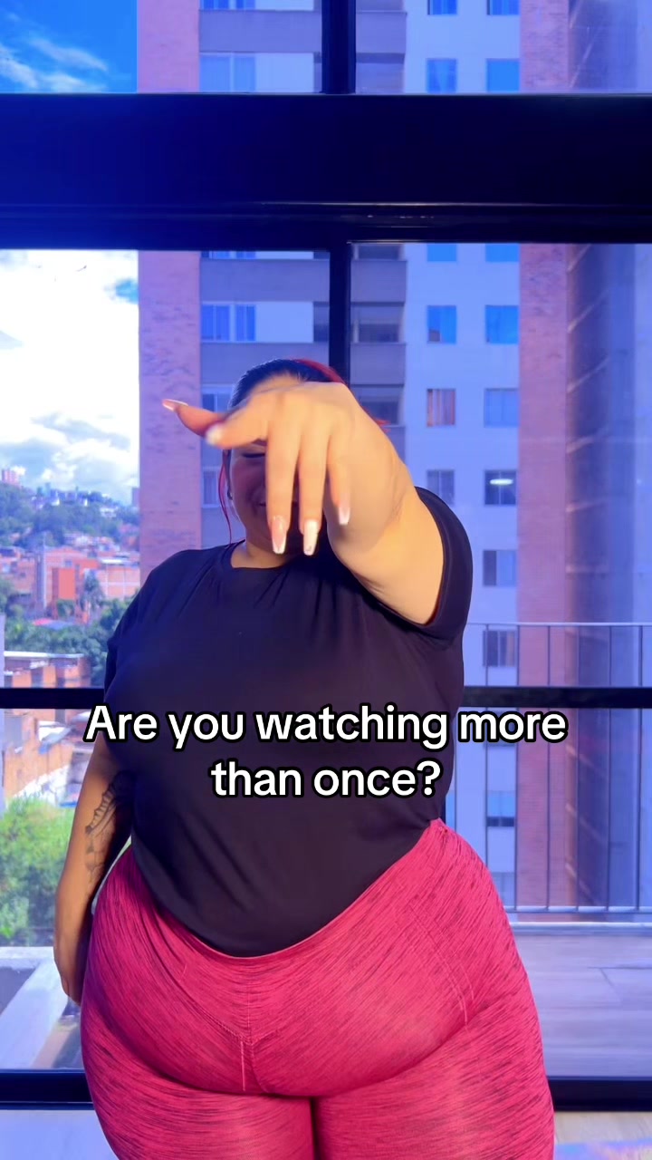 @lolapopvibes