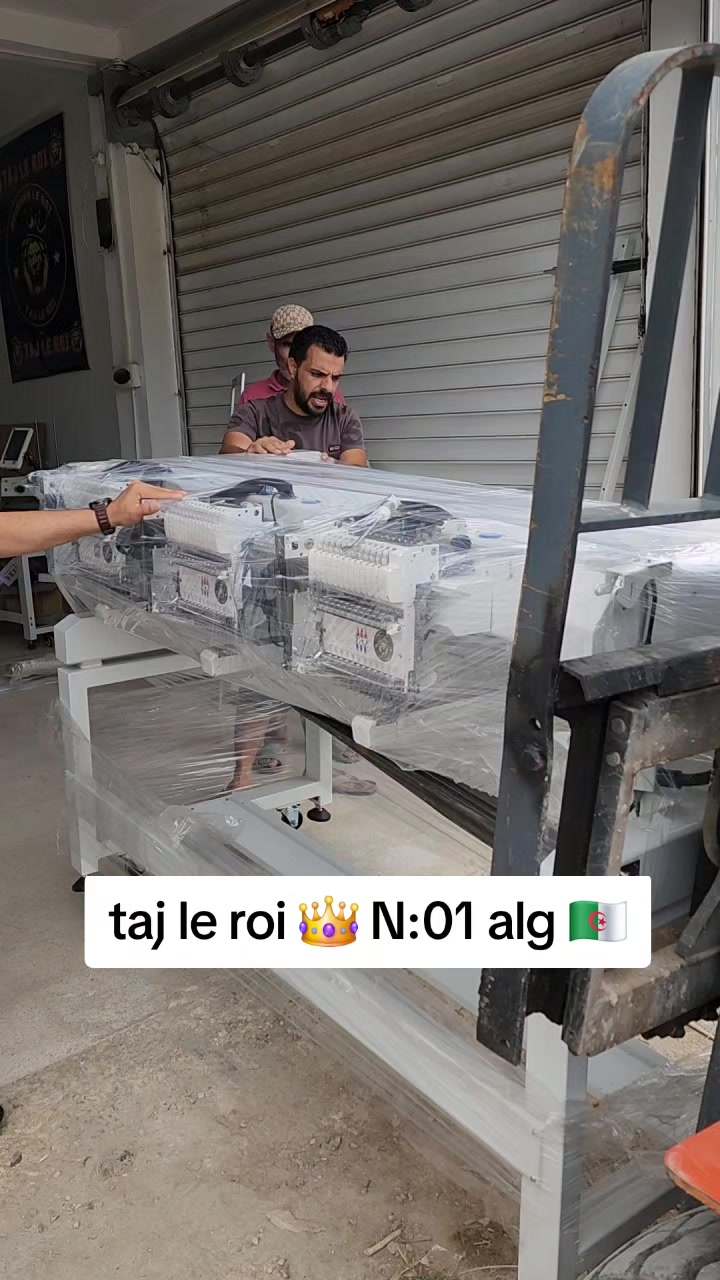 @taj le roi