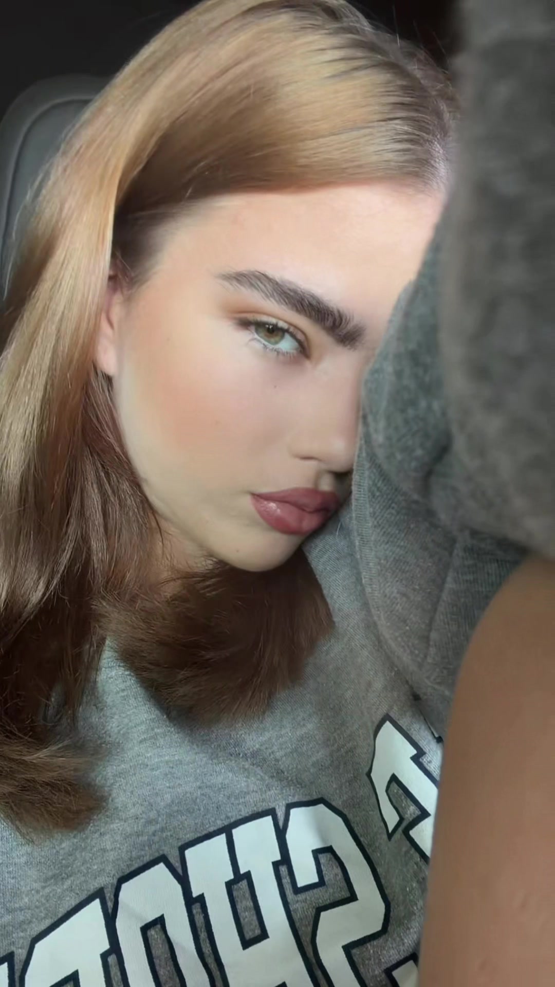 @🐈🪩👭💄🫂🐅👫