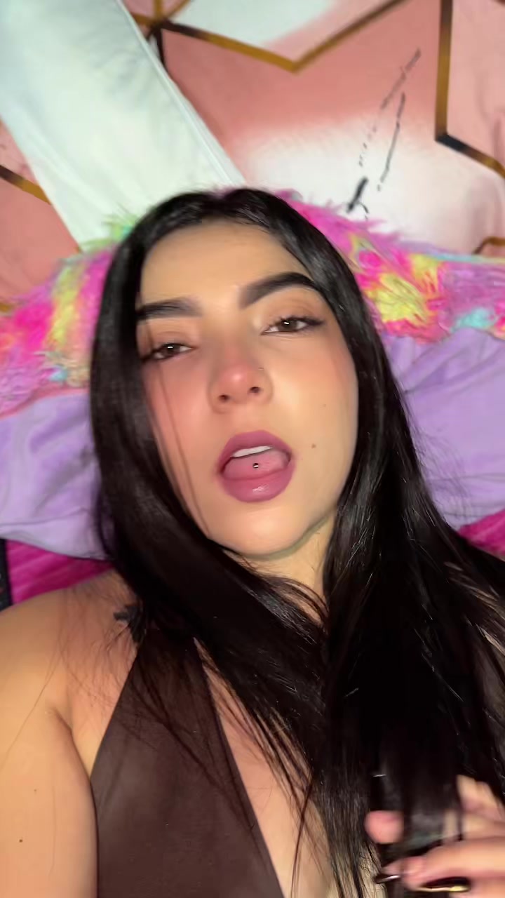 @Nata G&oacute;mez👄🌹