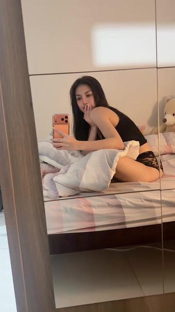 @racheldeveraa
