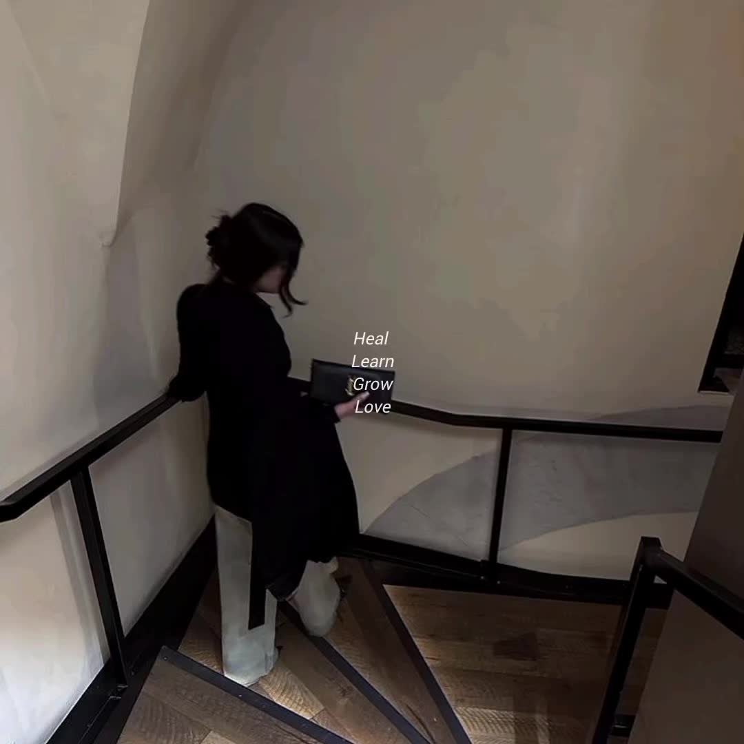 @🖤