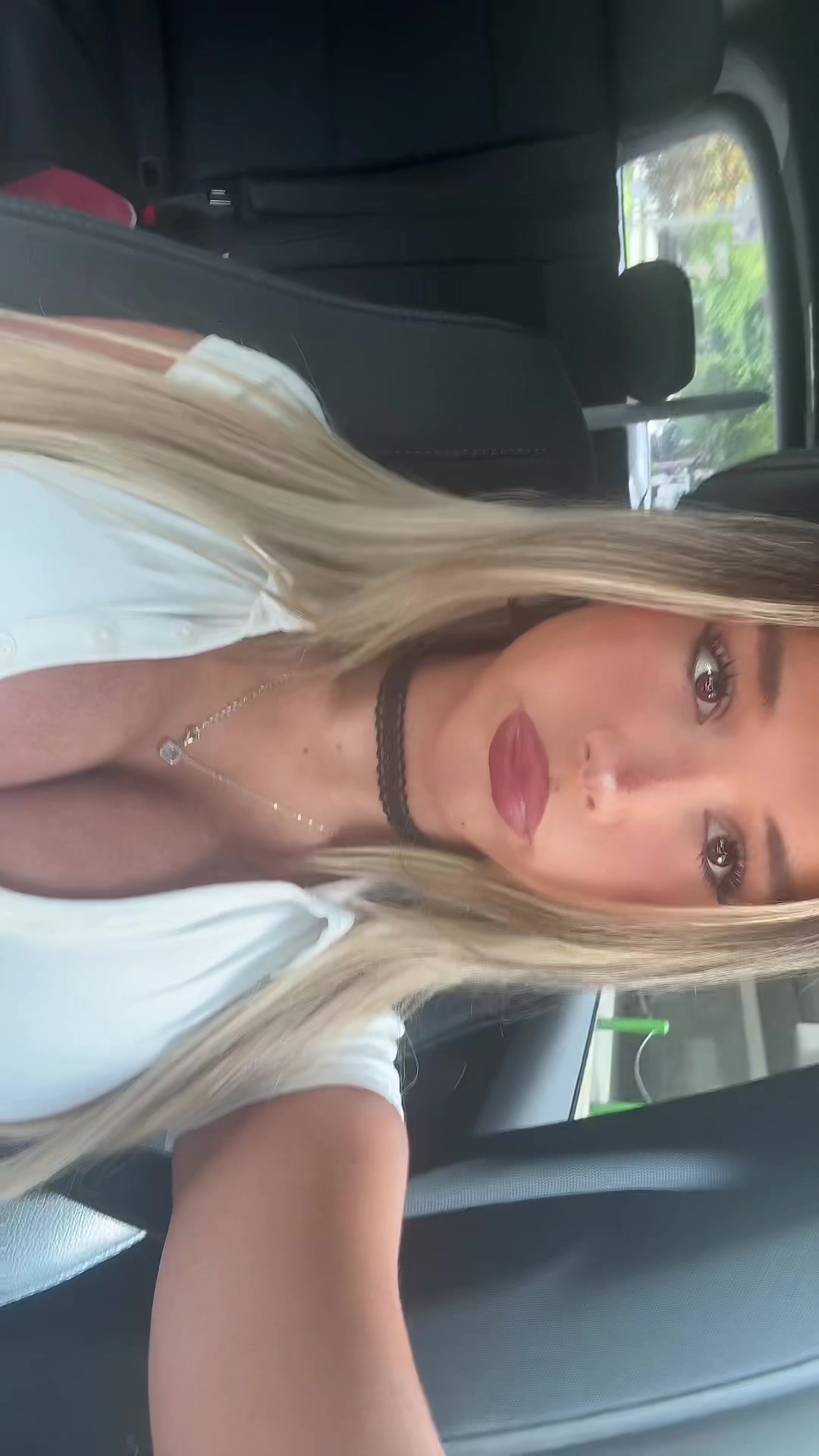 @itsromiblue
