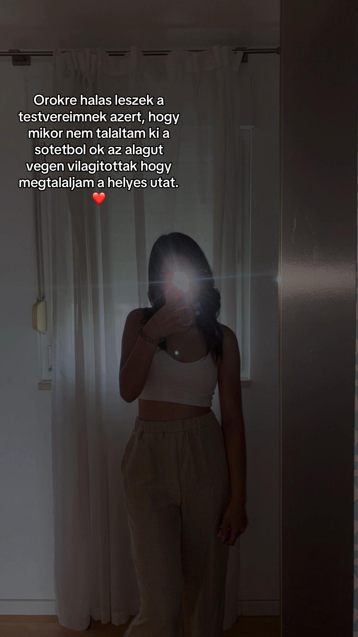 @ℳℯ𝓈𝓏𝒶𝓇ℴ𝓈 𝓁𝒶𝓊𝓇𝒶