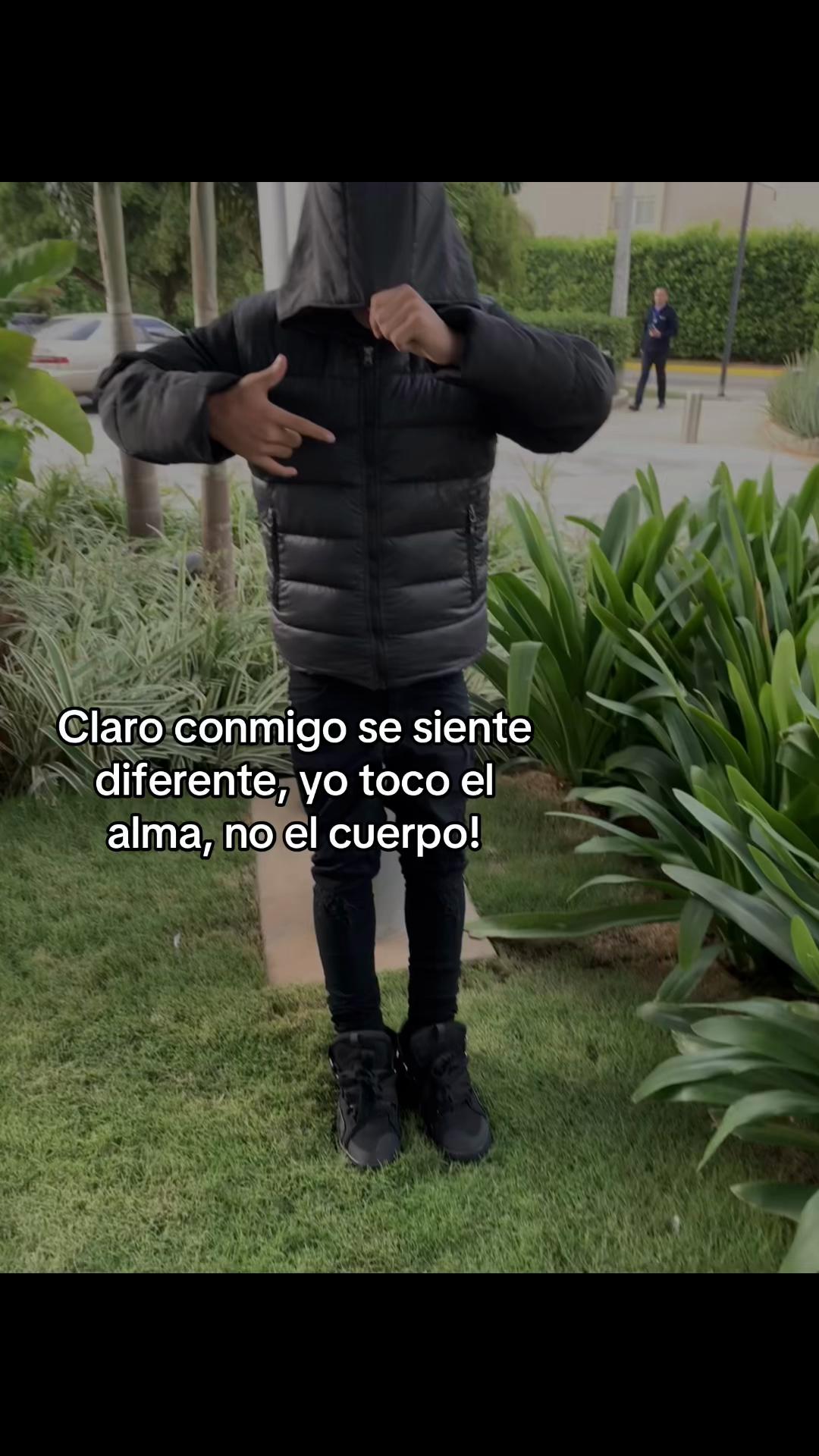@Santiago🕊️