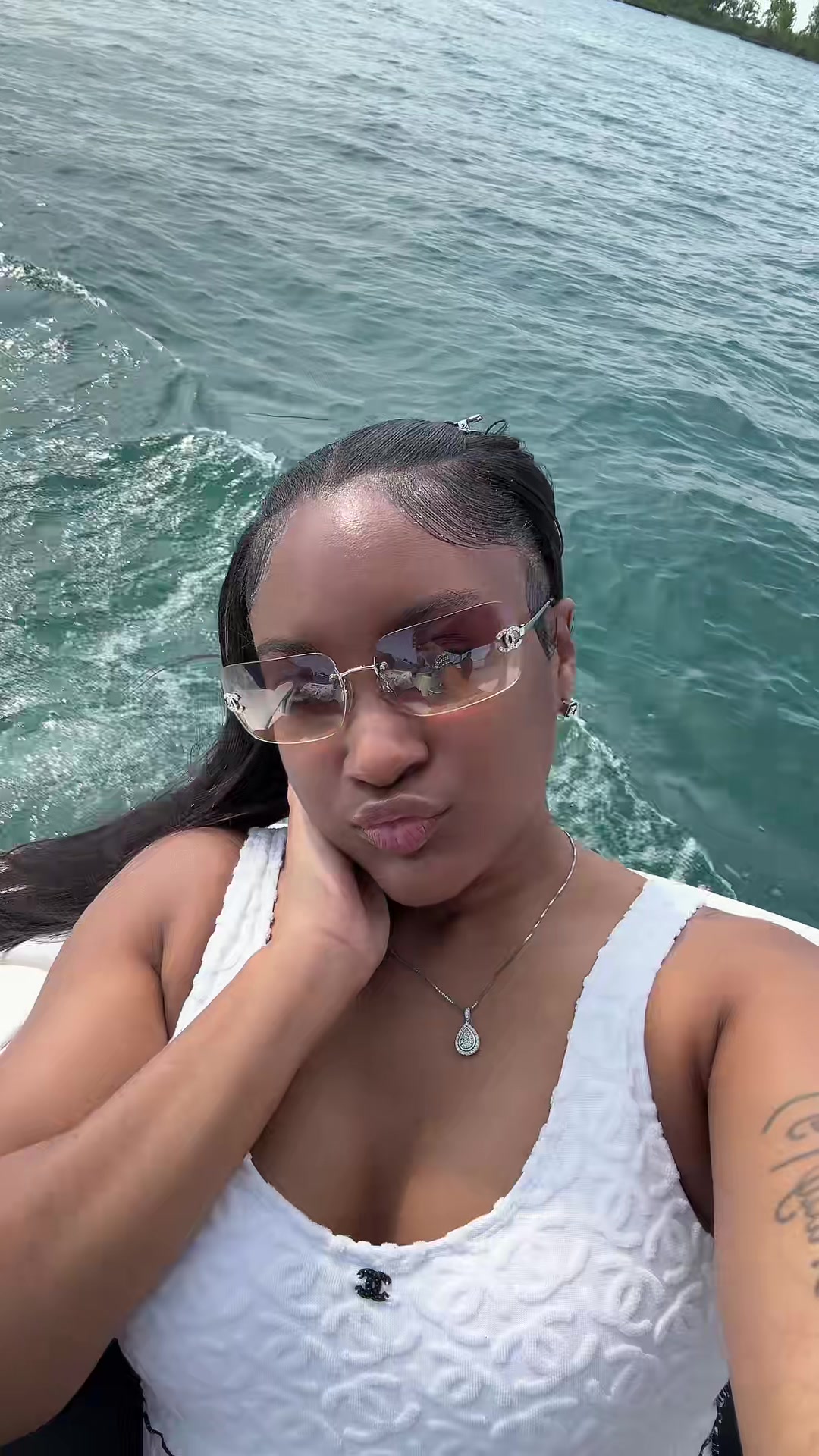 @Asian_terri