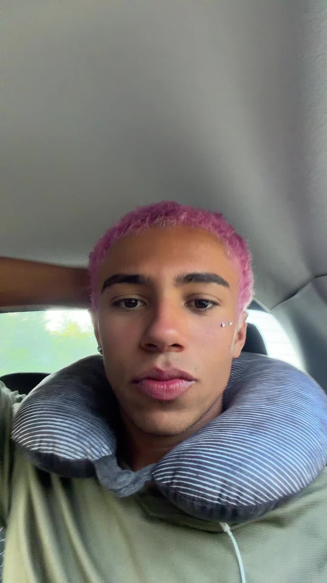 @Marlon