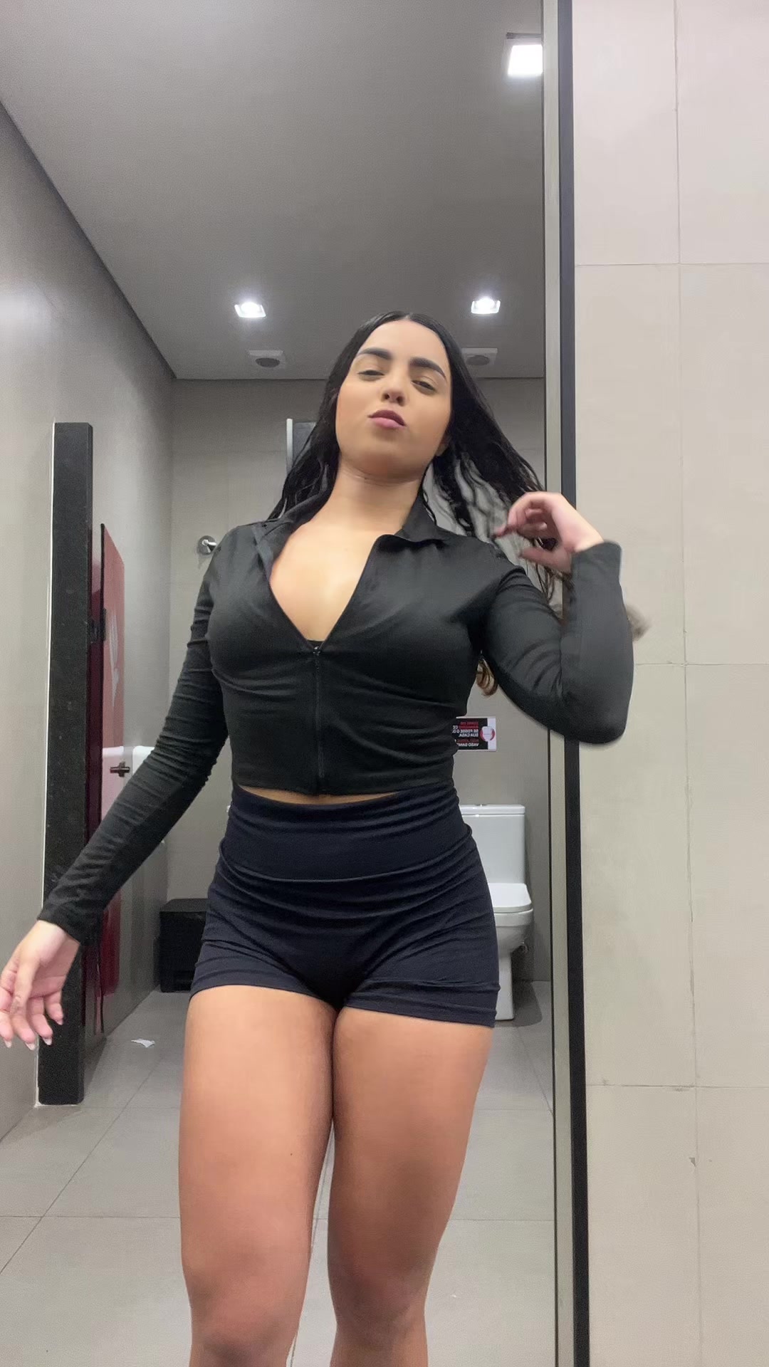 @mirellymarinhoxz