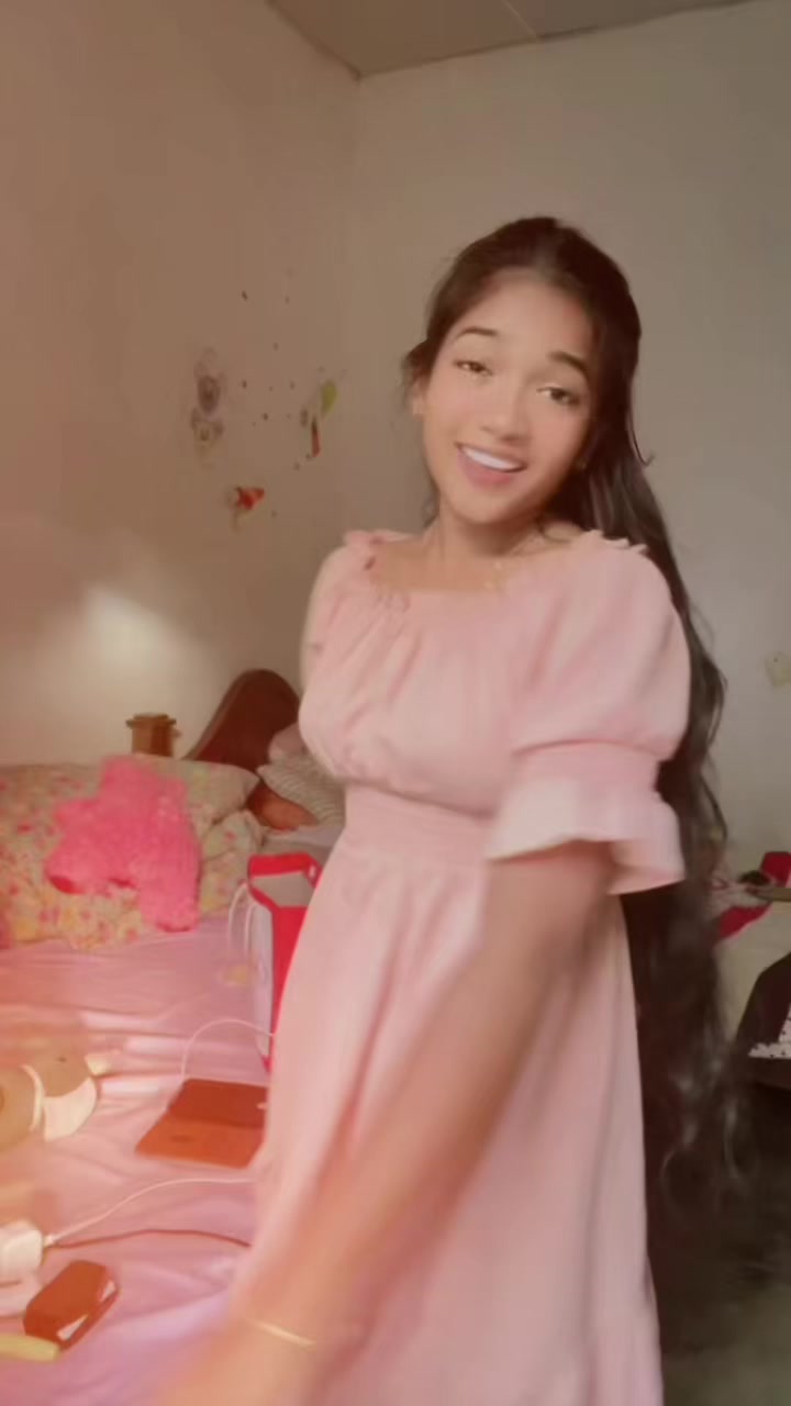 @Nashh_🐰💗