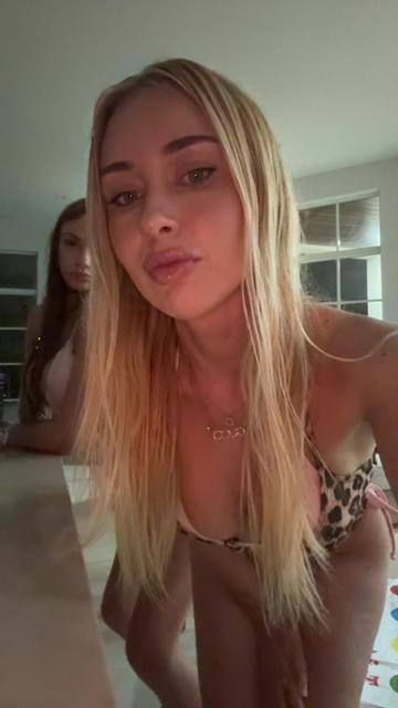 @Haemorrhoidgirl