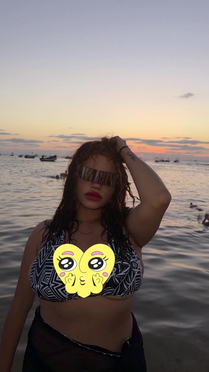 @madiha mia