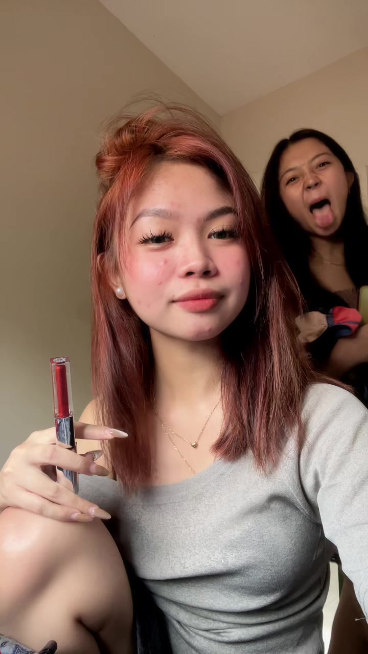@alyaneia
