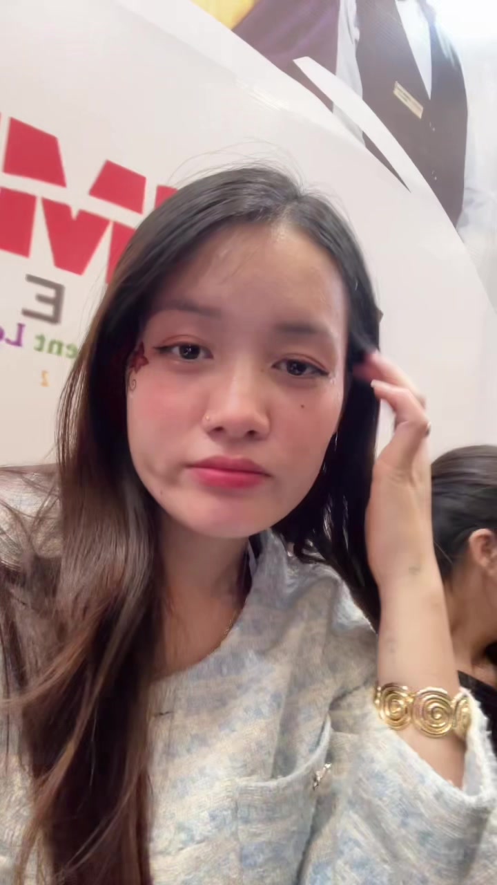 @Samee_🌷