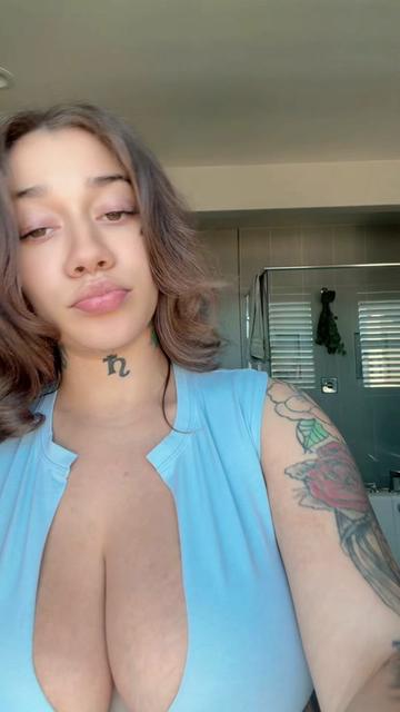 @Iamnevaehakira