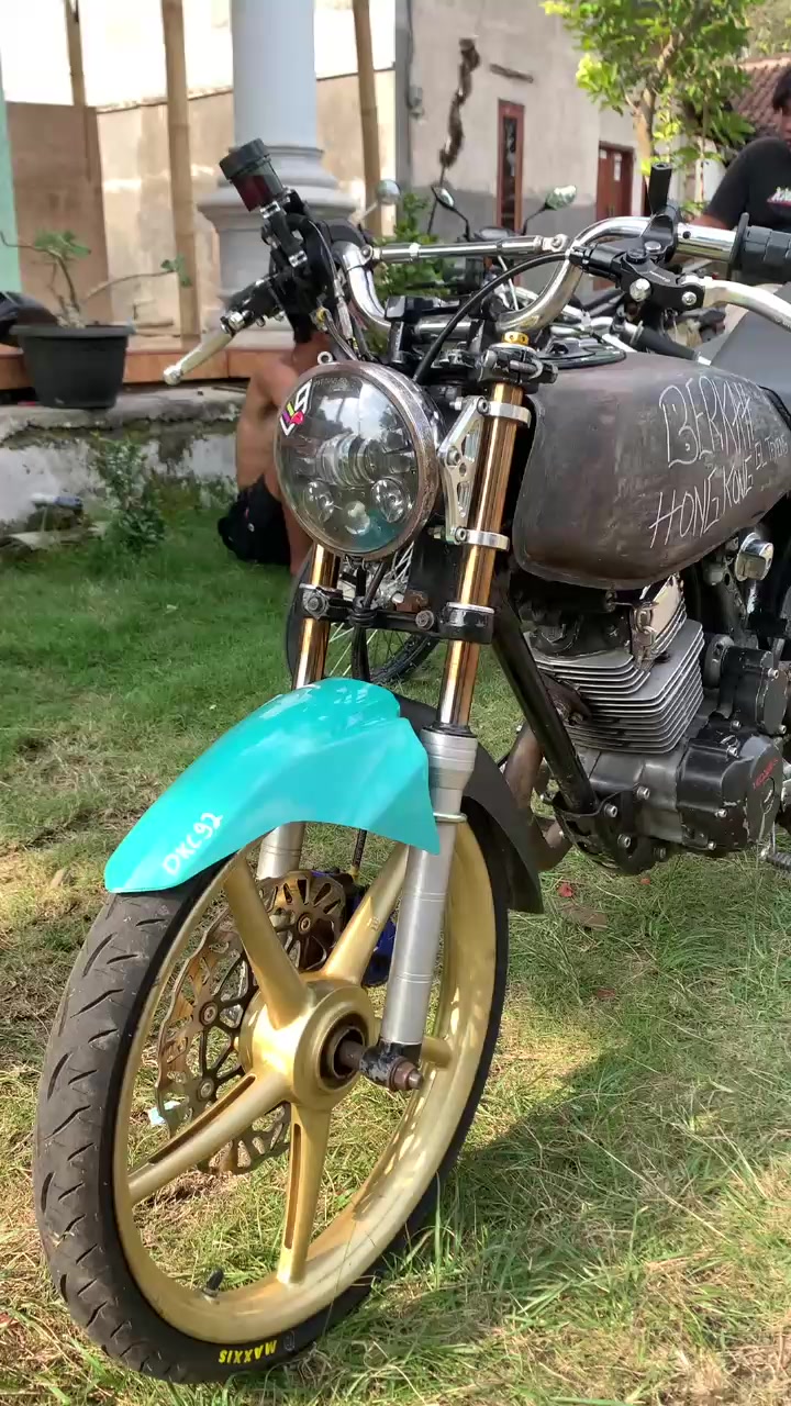 @𝘽𝙖𝙞𝙢😝