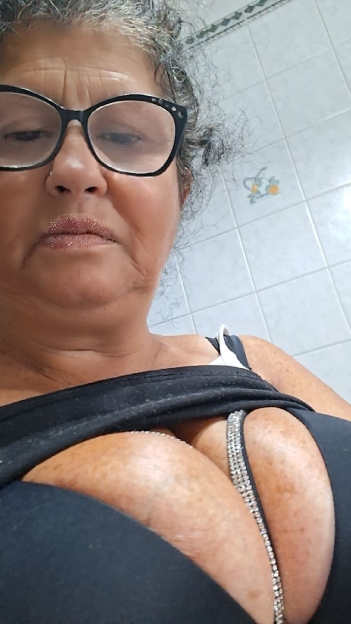 @sensual