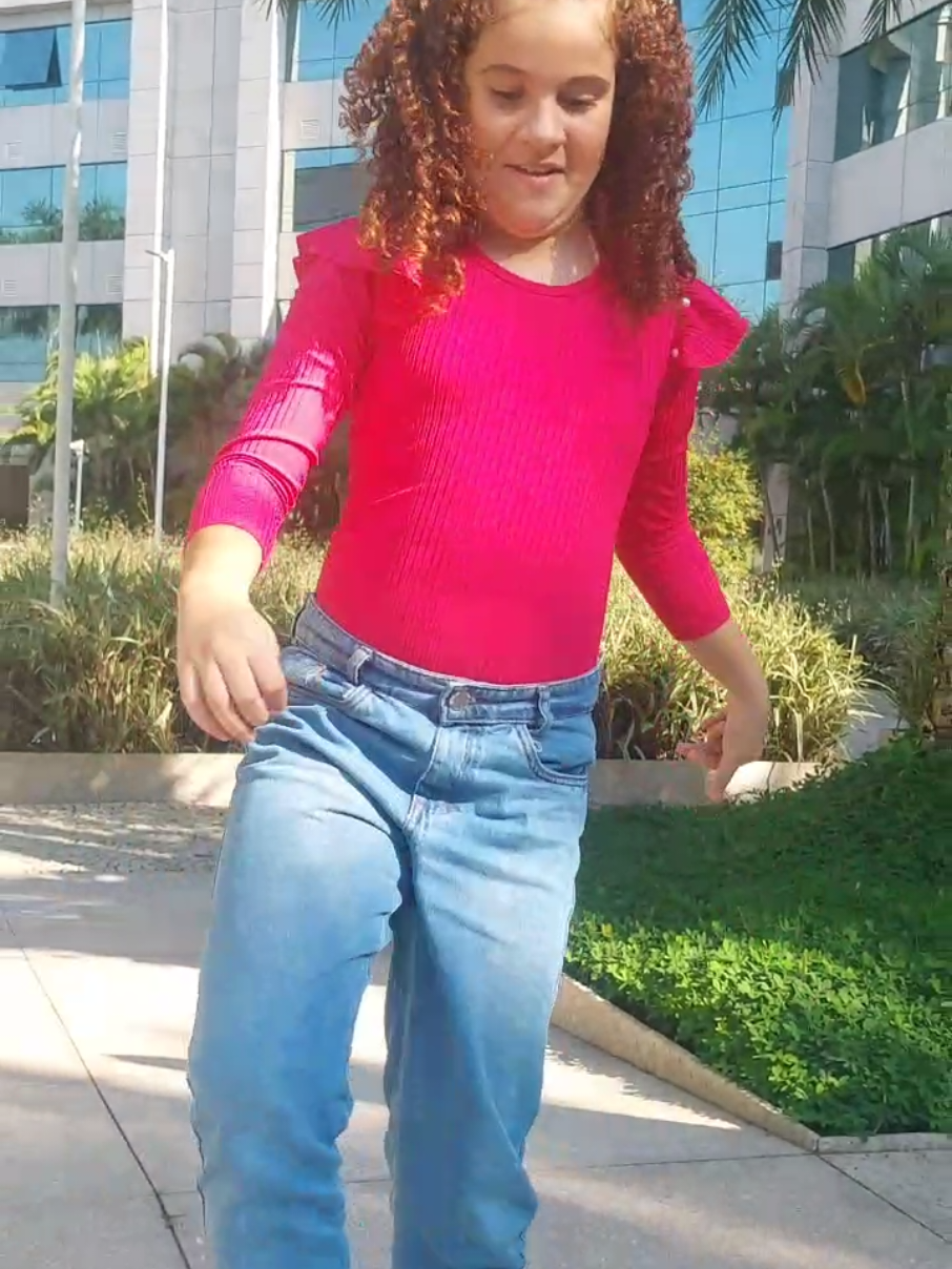 @afamiliacandido