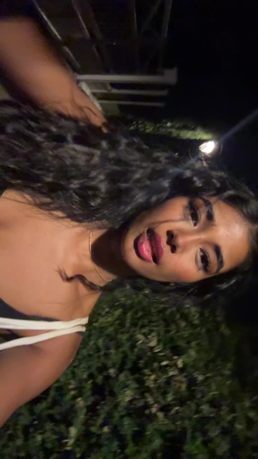 @Paviviii
