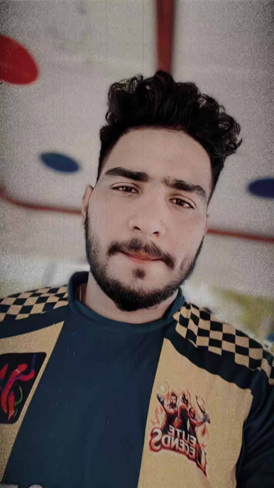@R A j A 🥀