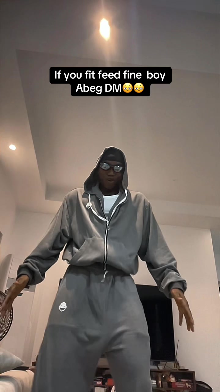 @KURRY