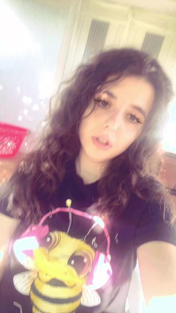 @🧚🏻&zwj;♀️miciii92🔦🌟