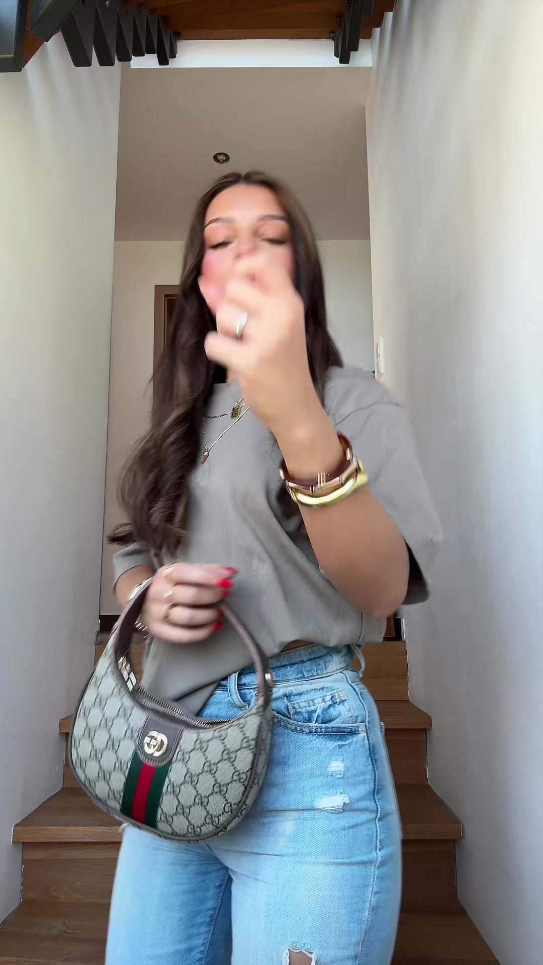 @agnesa