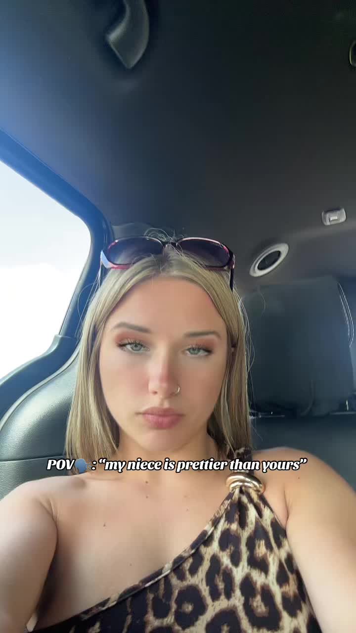 @MilfMommyTay