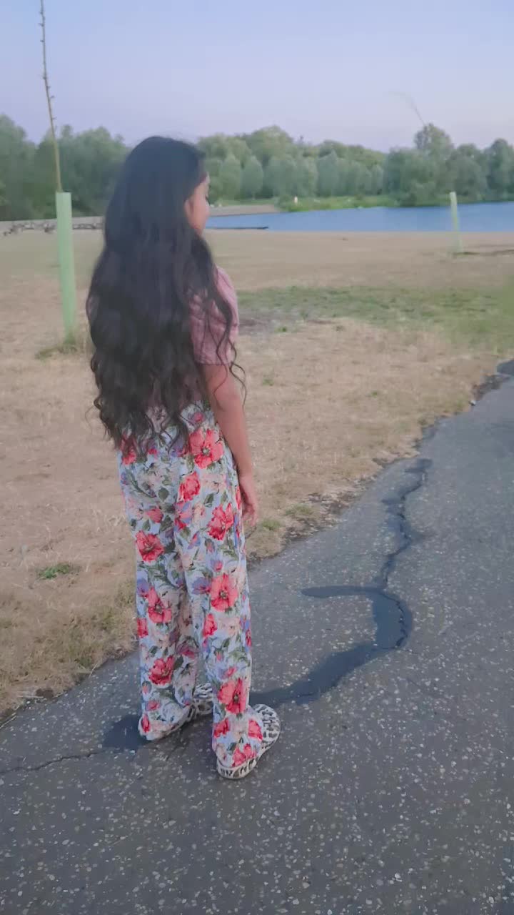 @Ayesha786