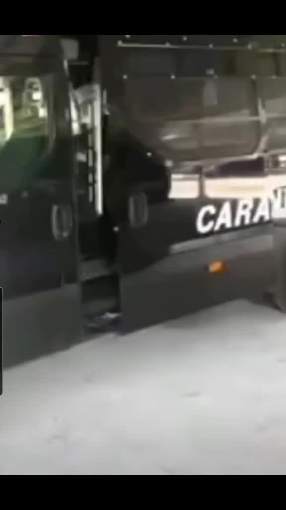 @squadra mobile