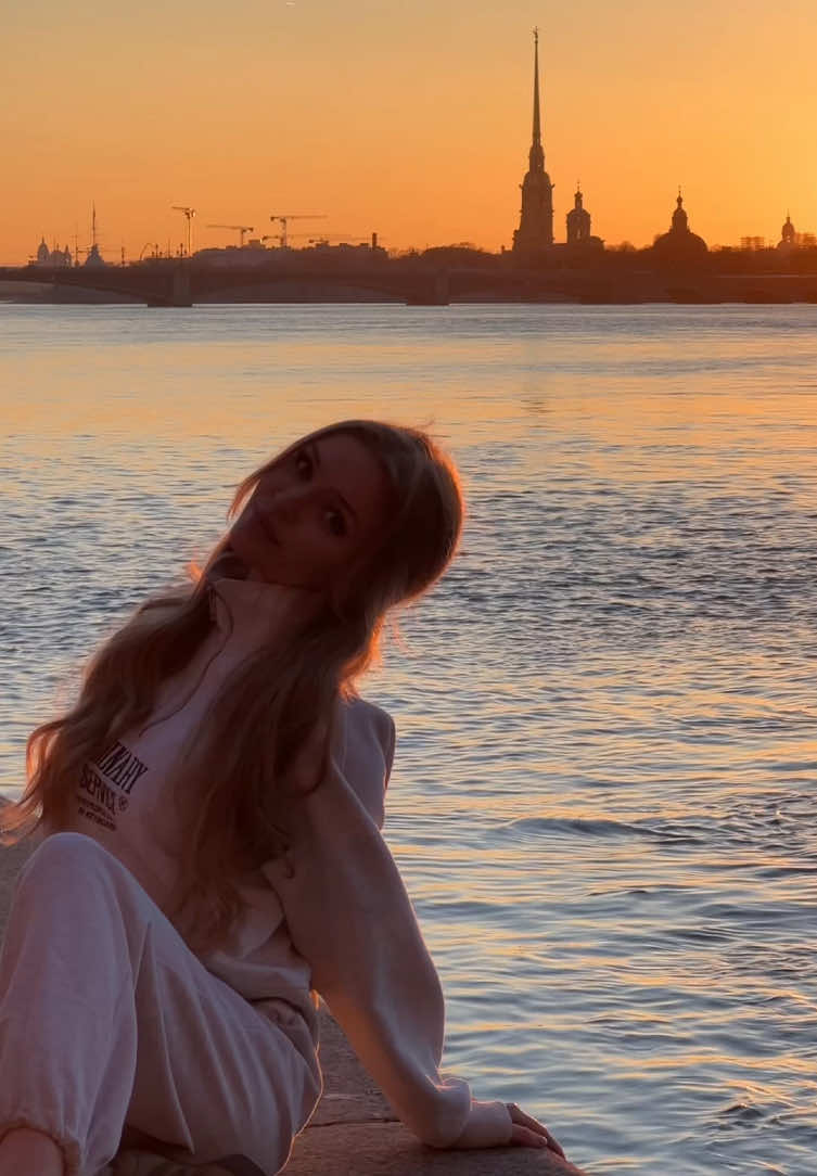 @Aurora🕊️