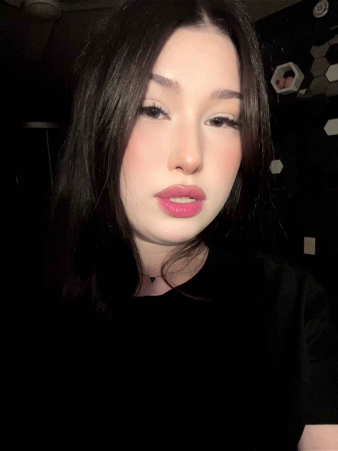 @Полина Миумиу
