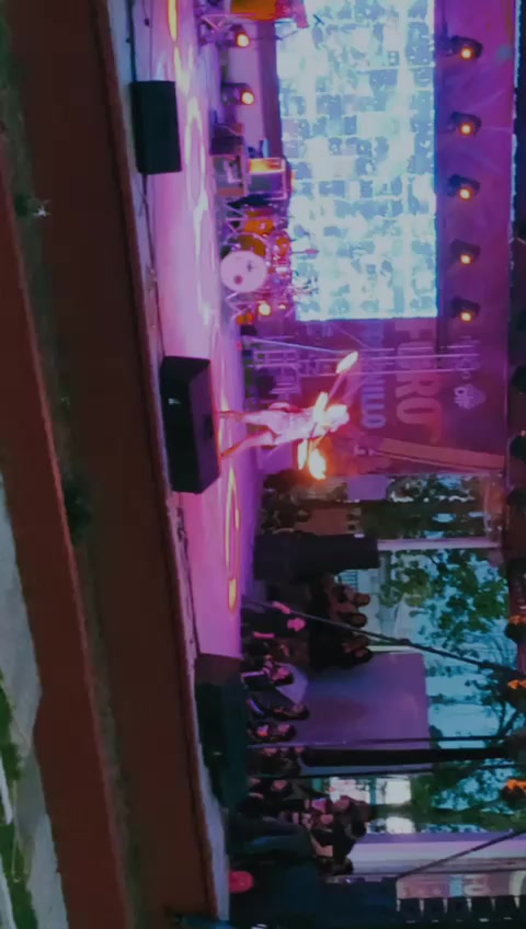 @Violeta Gomez