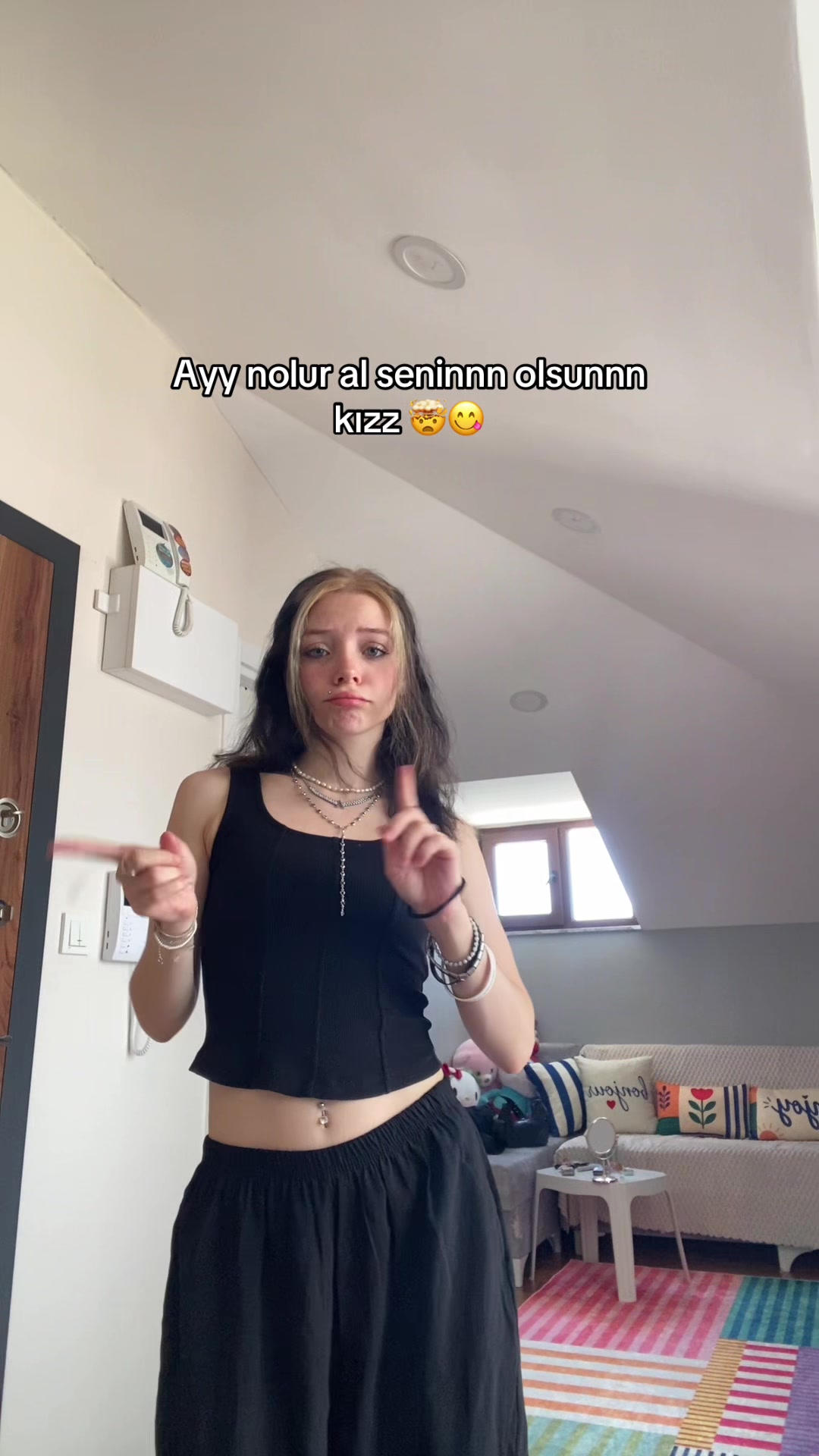 @_.adenn3
