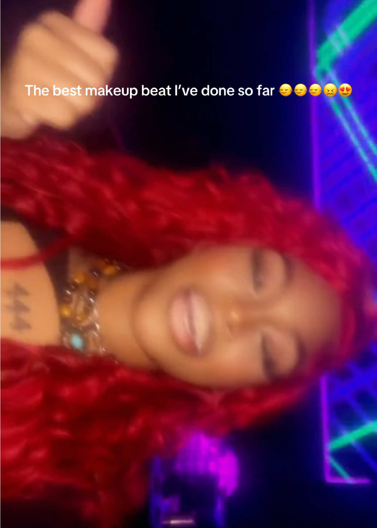@tattedbaeee 👩🏽&zwj;❤️&zwj;💋&zwj;👩🏽