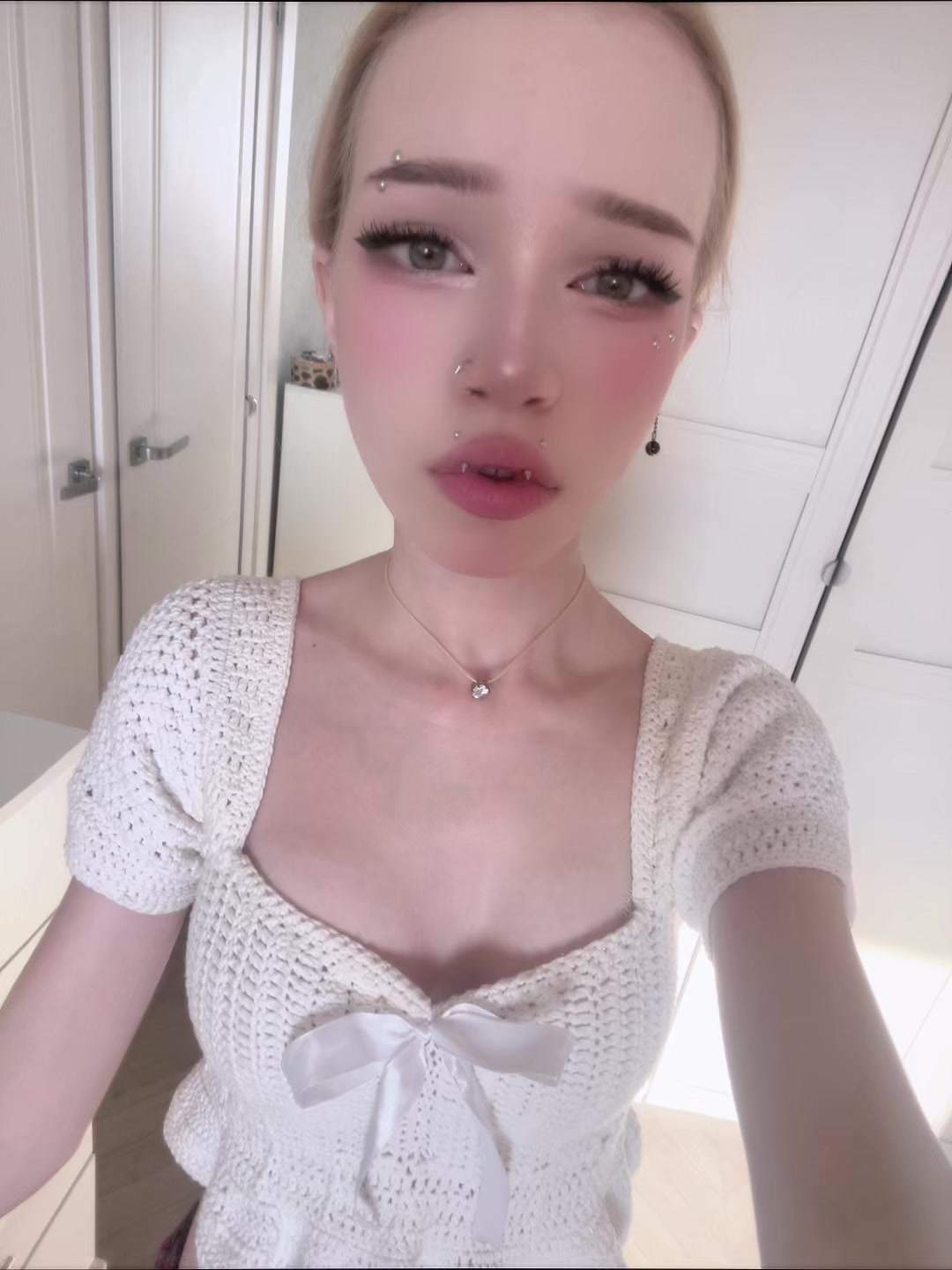 @hinarri