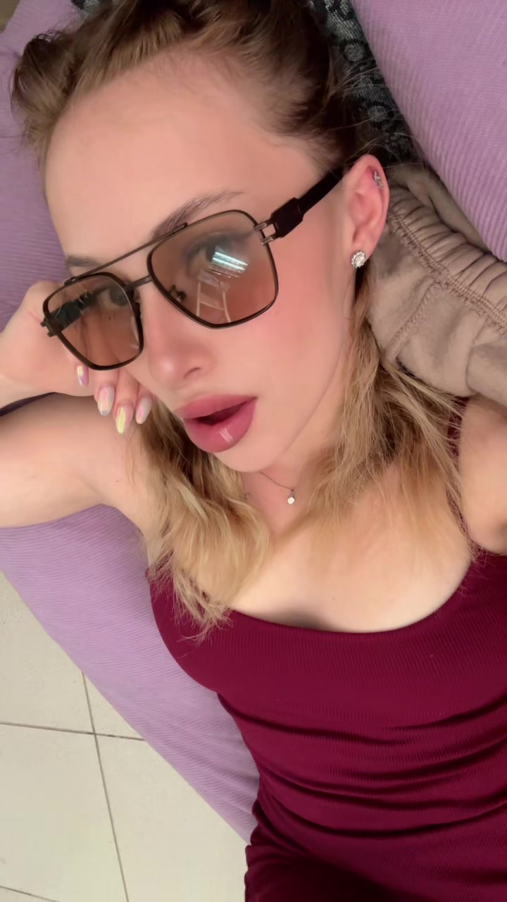 @𝓐𝓵𝔂𝓪 🧸