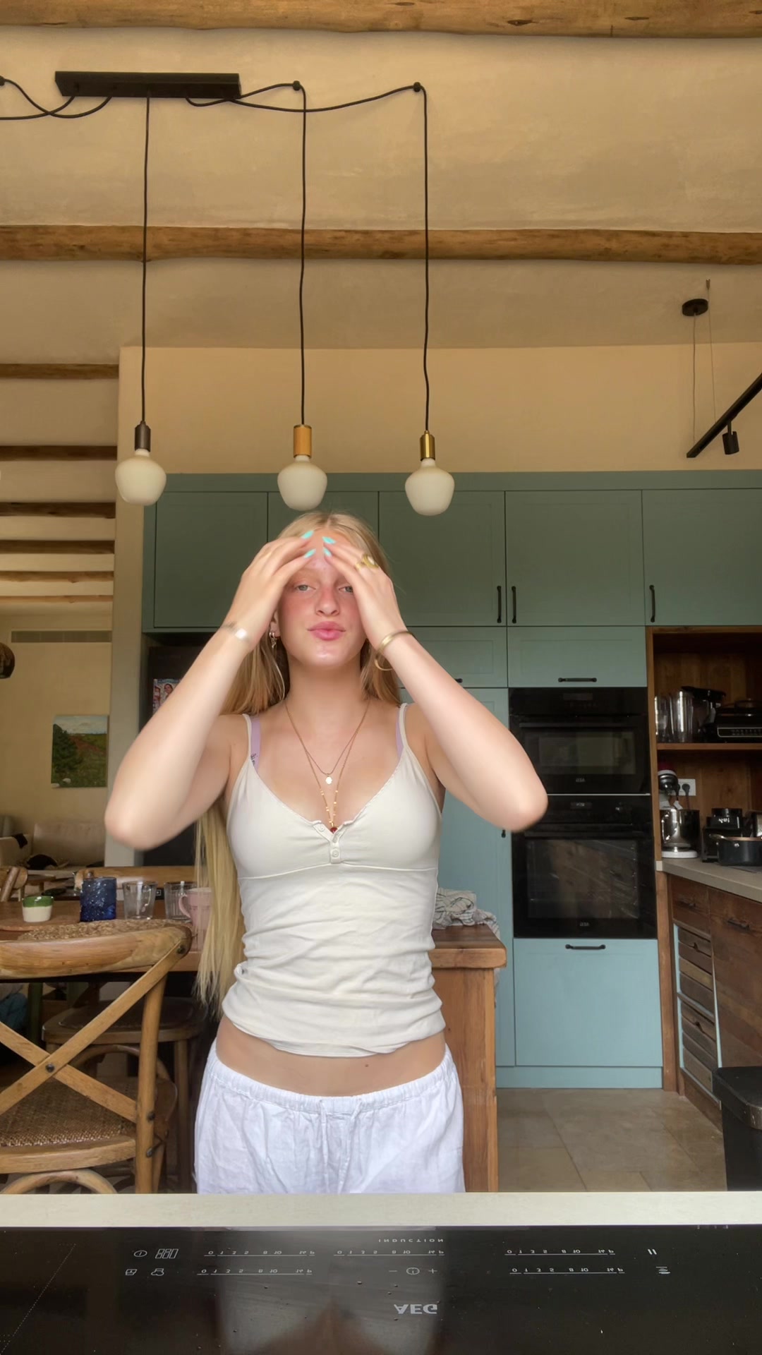 @AriSpammm🪬