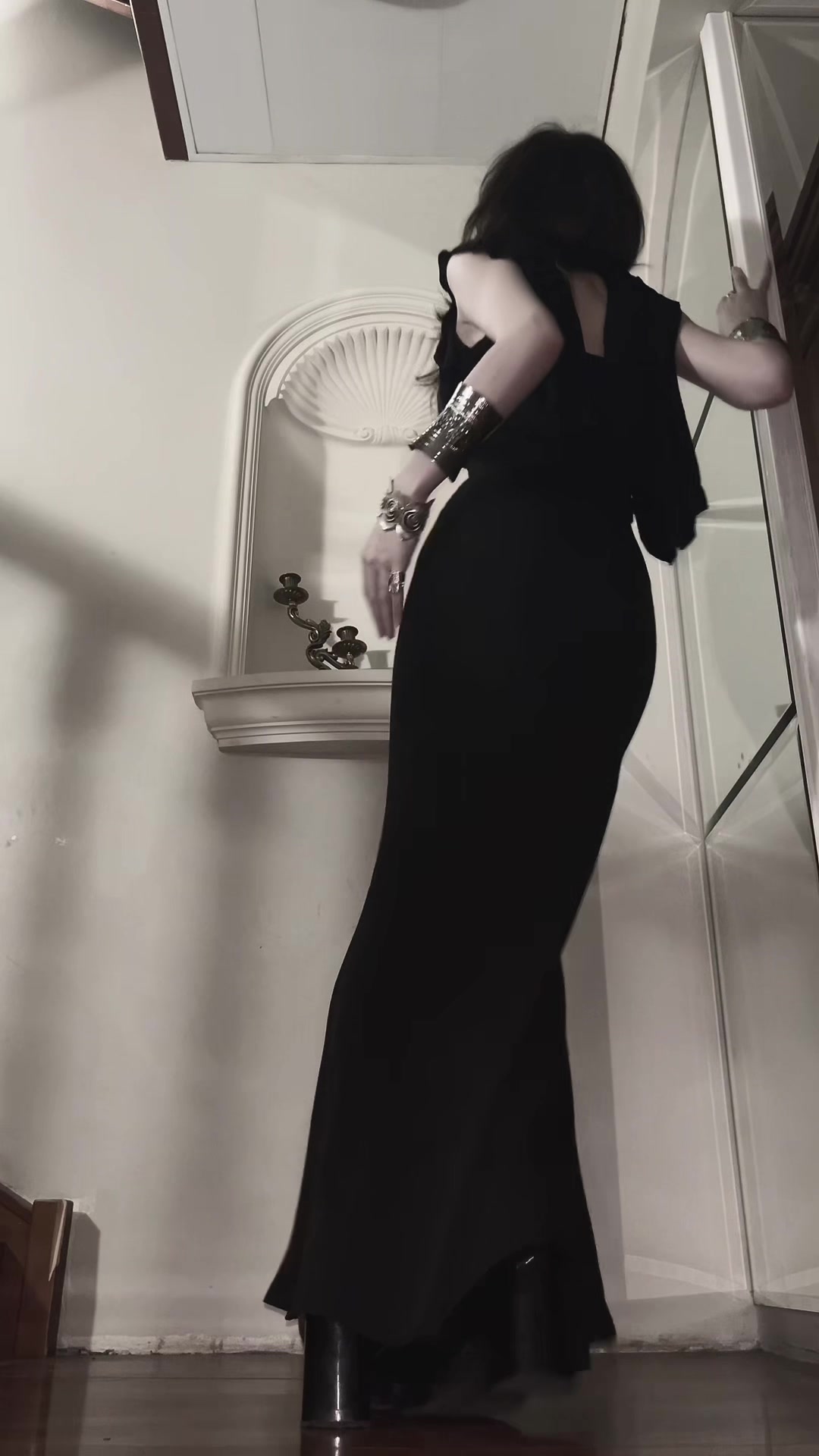 @Akarna