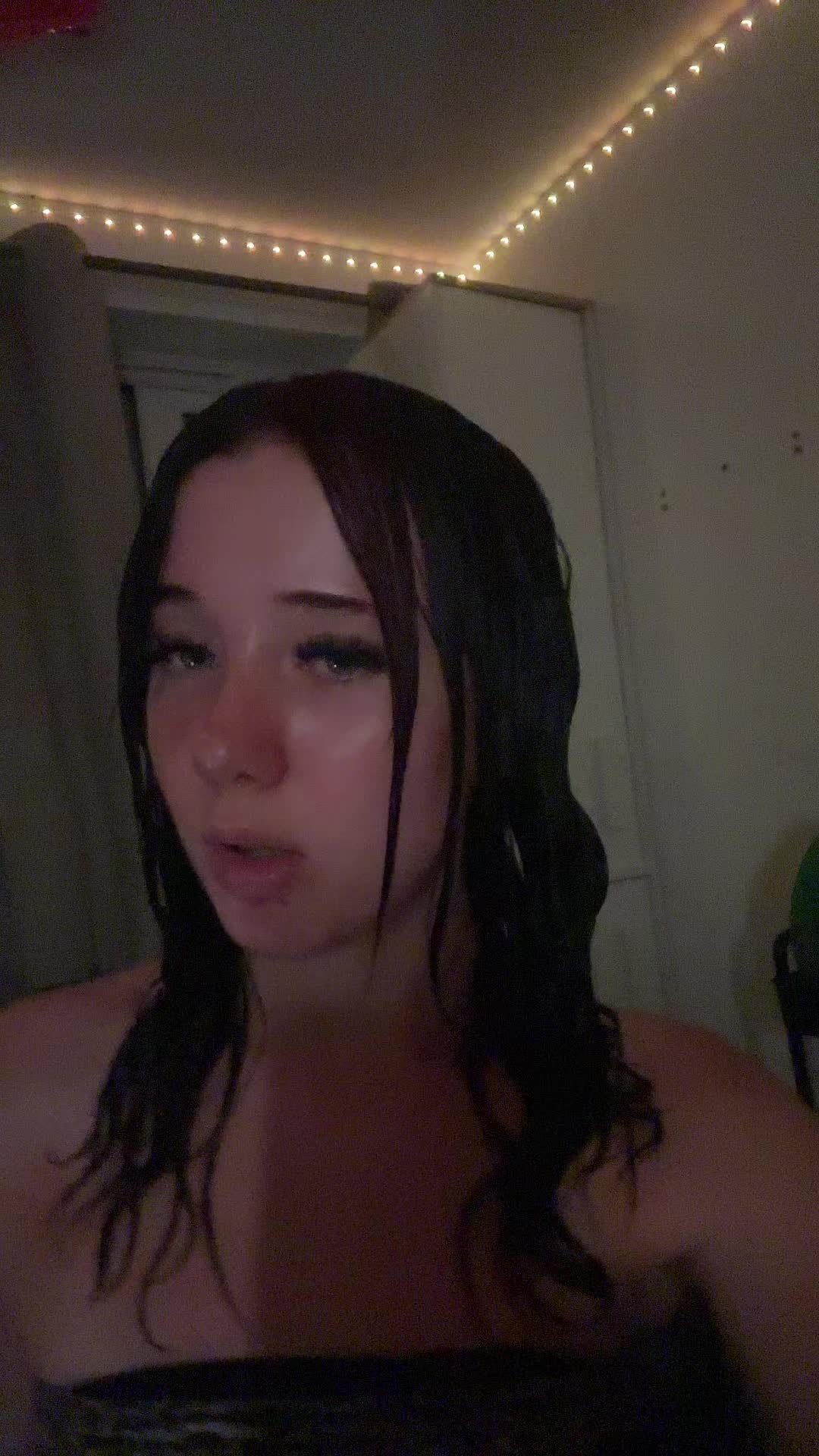 @skyegrace.