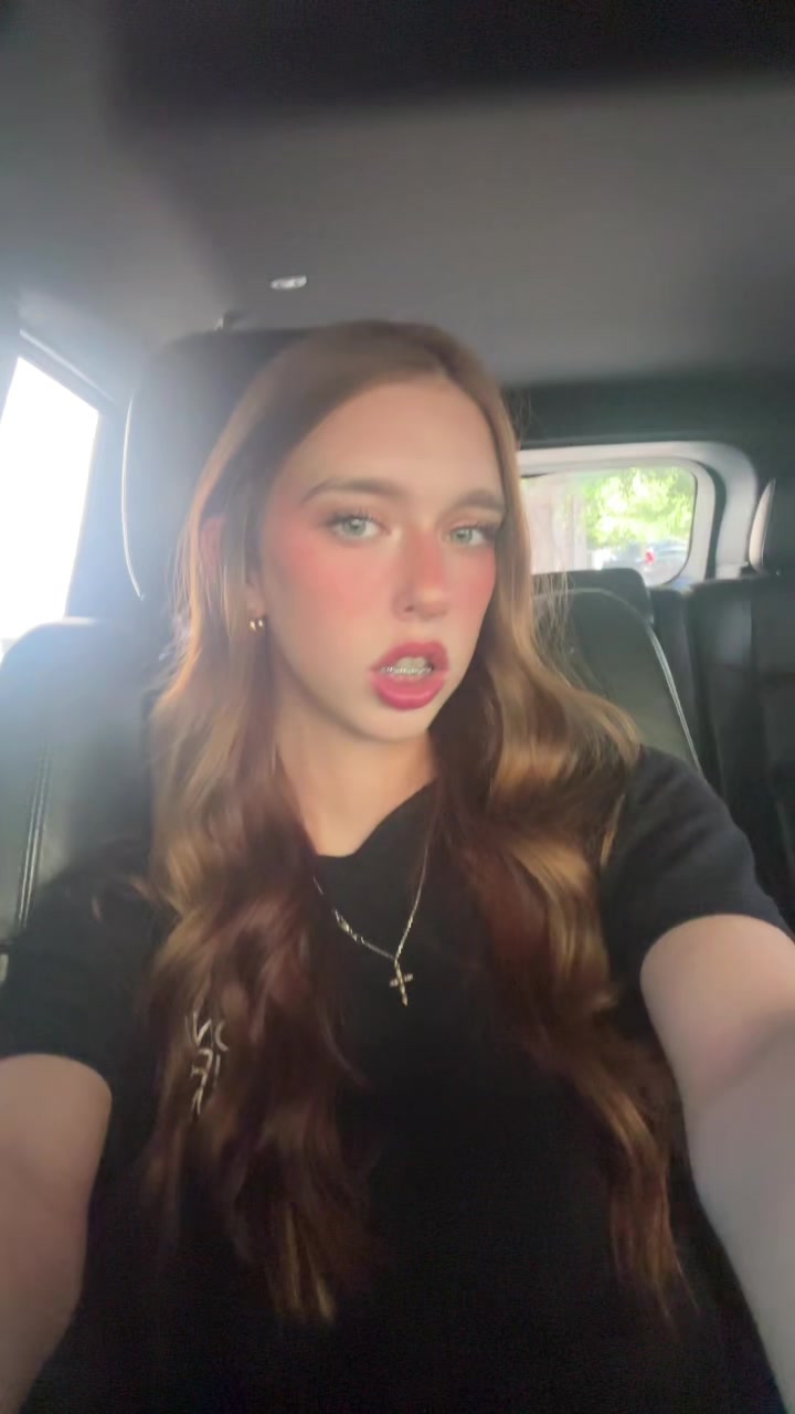 @Elyssia 🦆