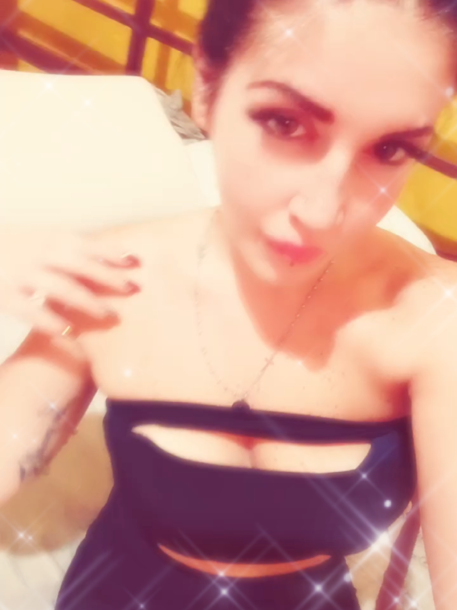 @Debbi🌻