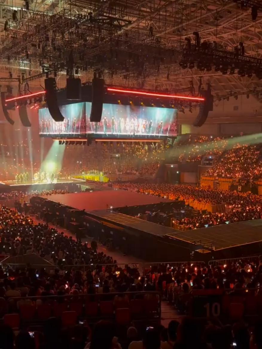 @THIS IS FOR WORLD TOUR
