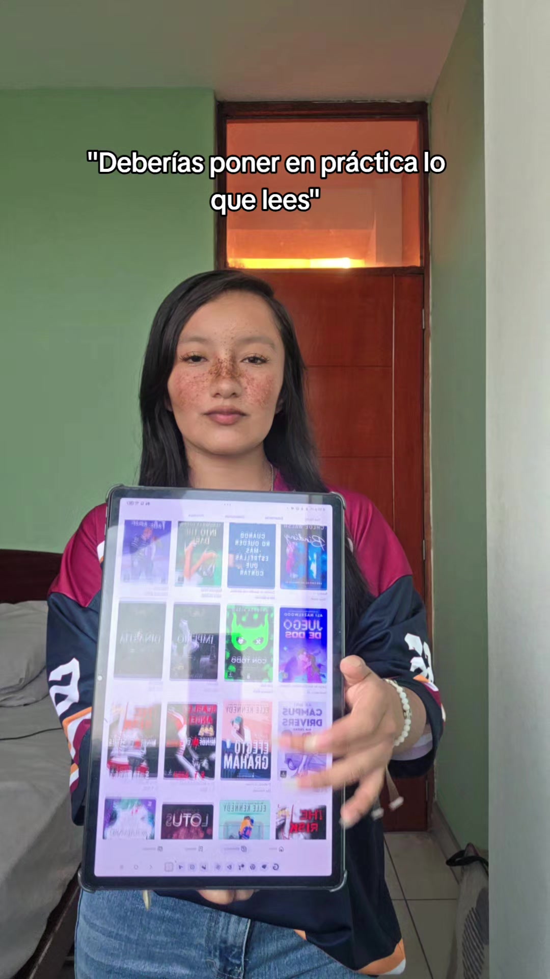 @Luuu_BookTok 📚✨