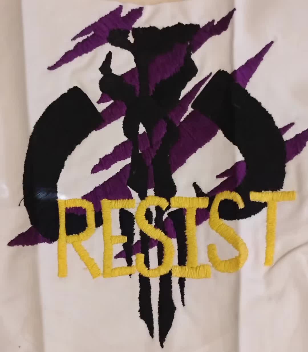 @Ero