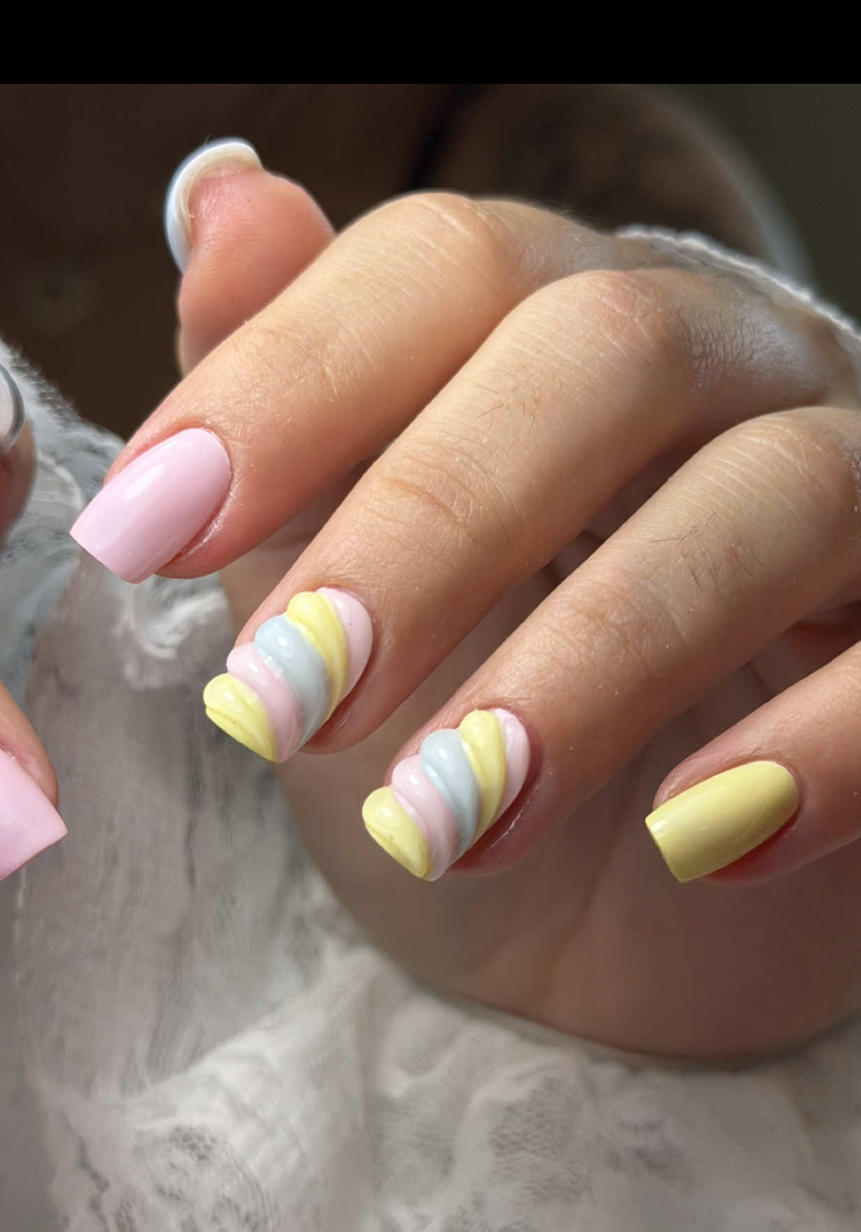 @dai_nails_artist