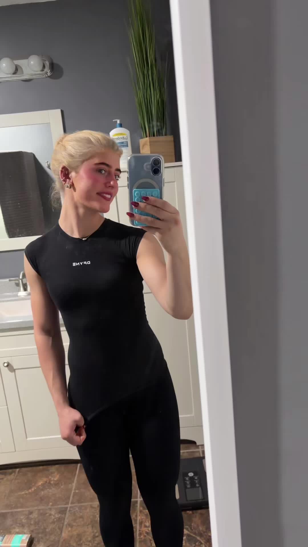 @larkinstrong